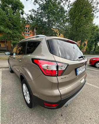 Ford Kuga cena 82000 przebieg: 69000, rok produkcji 2018 z Piła małe 56